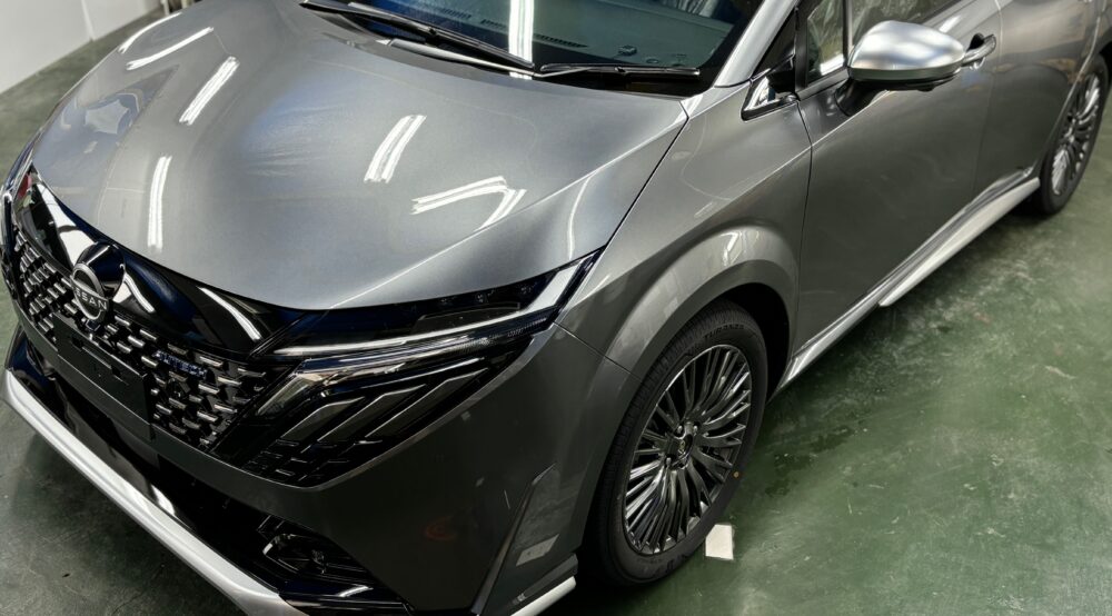 日産【オーラ】 新型マイナーチェンジモデル ボディカラー | 日産